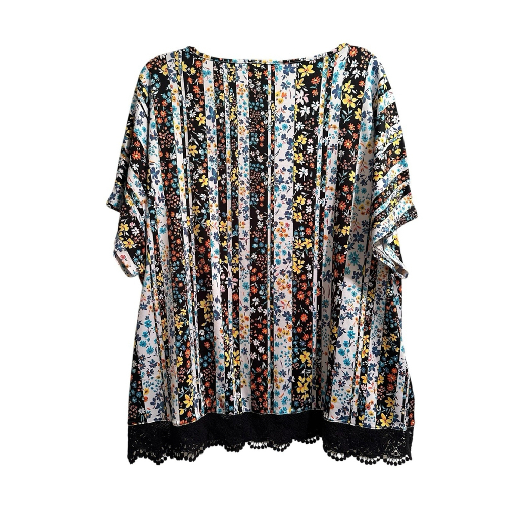 Larky Lark Floral Tunic Blouse Lace Hem Womens 1X Multicolor Short Sleeves - Picture 3 of 17